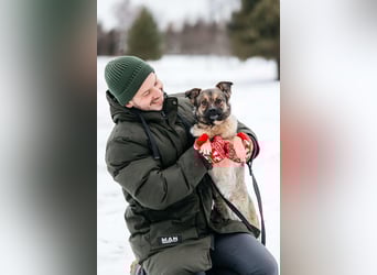 Zärtliche Luna sucht ihre Menschen