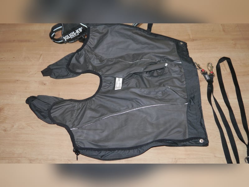 4tlg Hundegeschirr Julius K9 Gr. S Mini + Doppelleine + Regenmantel Hurtta - A