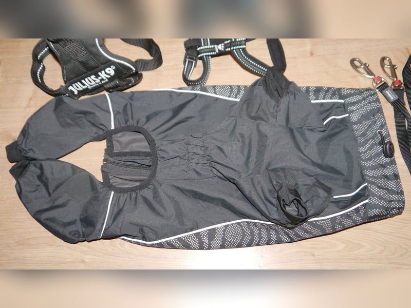 4tlg Hundegeschirr Julius K9 Gr. S Mini + Doppelleine + Regenmantel Hurtta - A