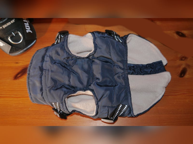 6tlg Hundebett + Julius K9 Geschirr Gr. 2XS Baby2 + Leine + Halsband + Hundemantel - N