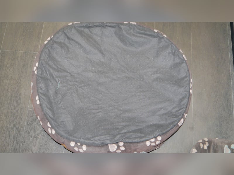 7tlg. Hundebett + Hundegeschirr Julius K9 Gr. 0 + Roll-Leine +  Maulkorb + Hundehalsband Trixie – F