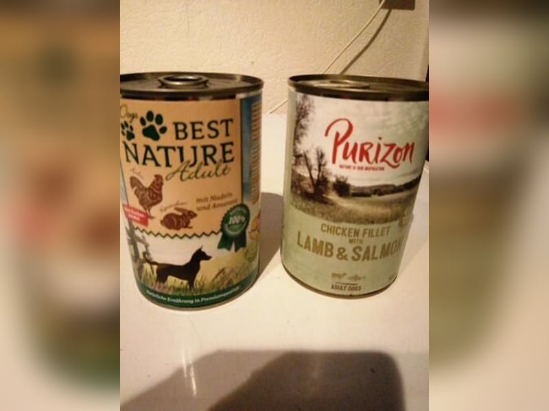 Hundefutter zu verkaufen.