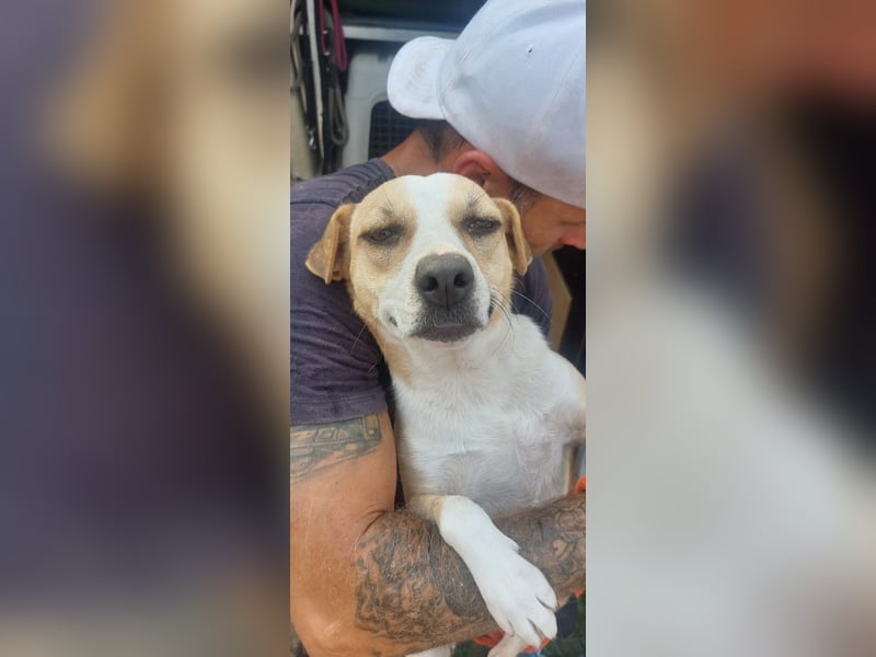 Ilonka möchte die Welt entdecken.