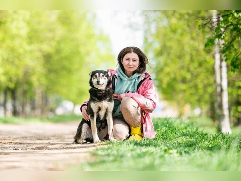 Frohnatur Lina sucht ihre Familie