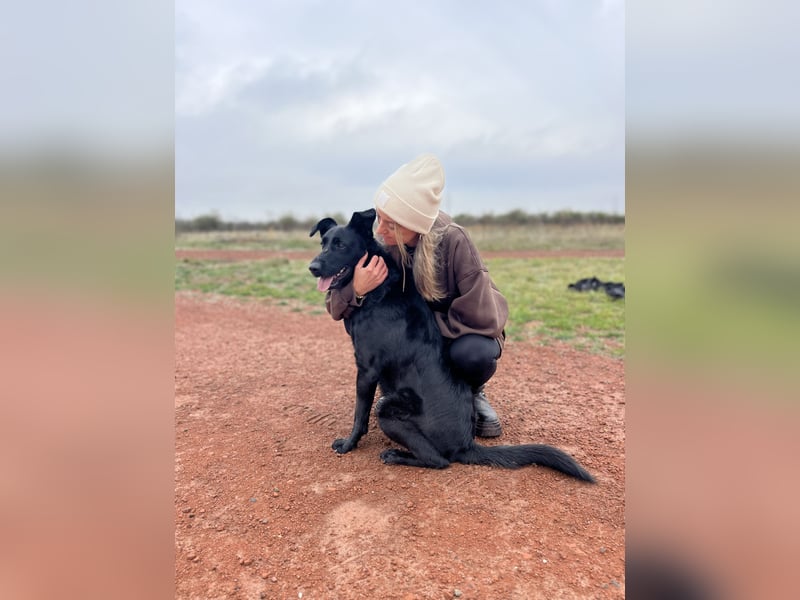 JACKY - Schwarze aktive  Schönheit!