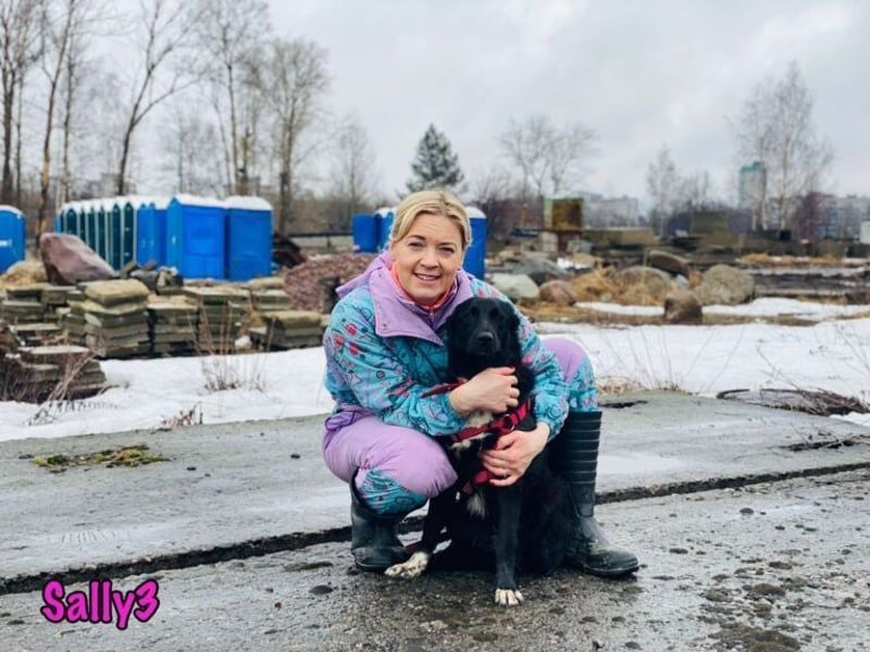 Sally3 geb. 04/2021 - sooo sanfte und verschmuste Hündin sucht liebevolle Menschen!