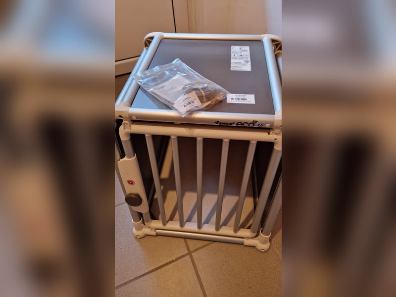 Neuen unbenutzten 4petseco Autotransportbox