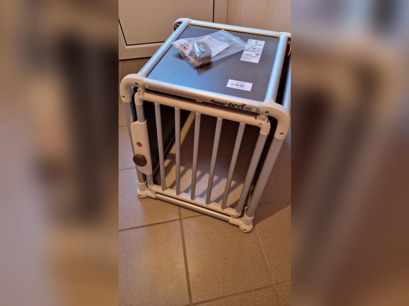 Neuen unbenutzten 4petseco Autotransportbox
