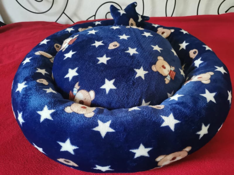 neues, süßes u. super kuscheliges Hundekörbchen Hundebettchen Teddybärmotiv